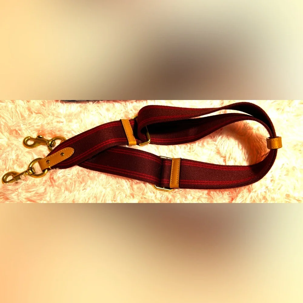 Coach Field Tote 30 Signature Denim - Picture 9 of 10